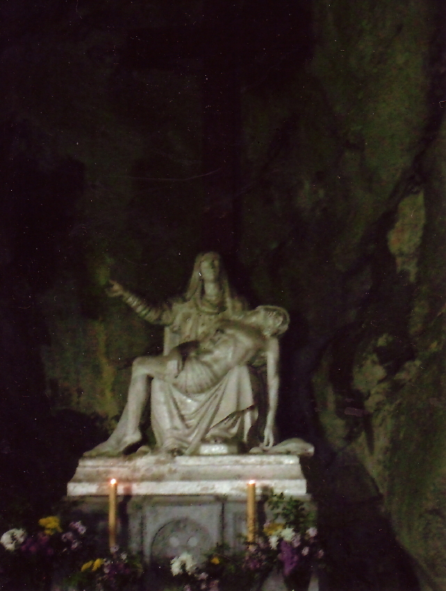 Lourdes-Douleurs4.jpg