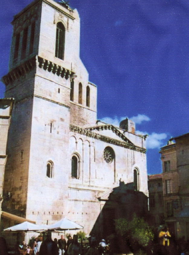 Nimes.jpg