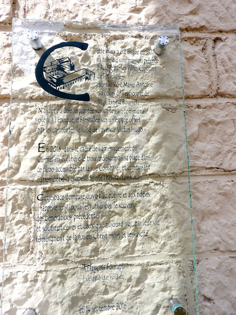 Rodez-InscriptCroix.jpg