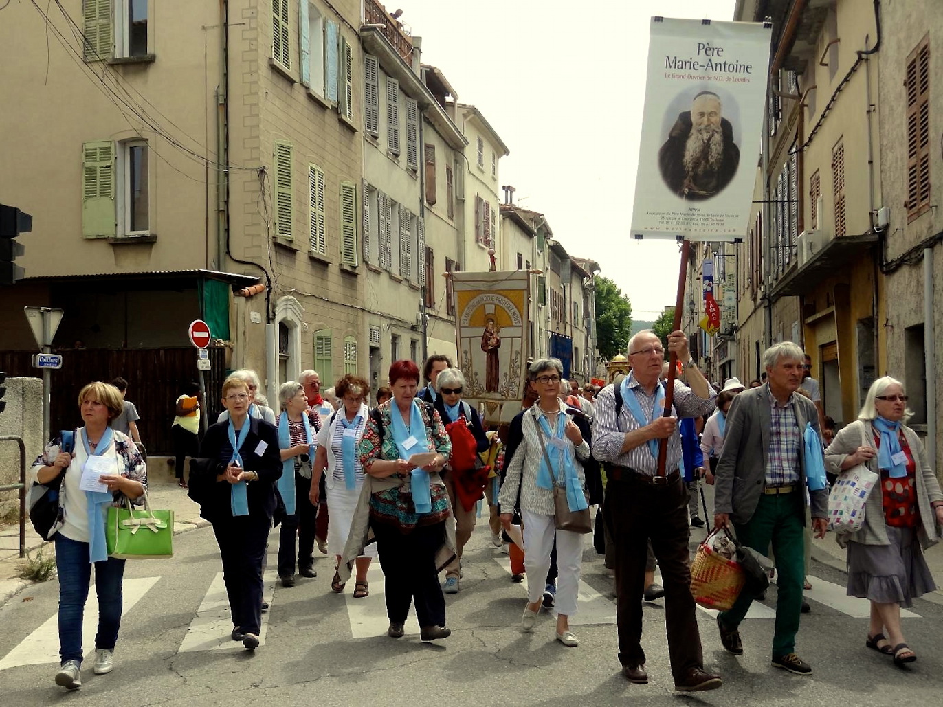 SteBaume-Cuges.jpg