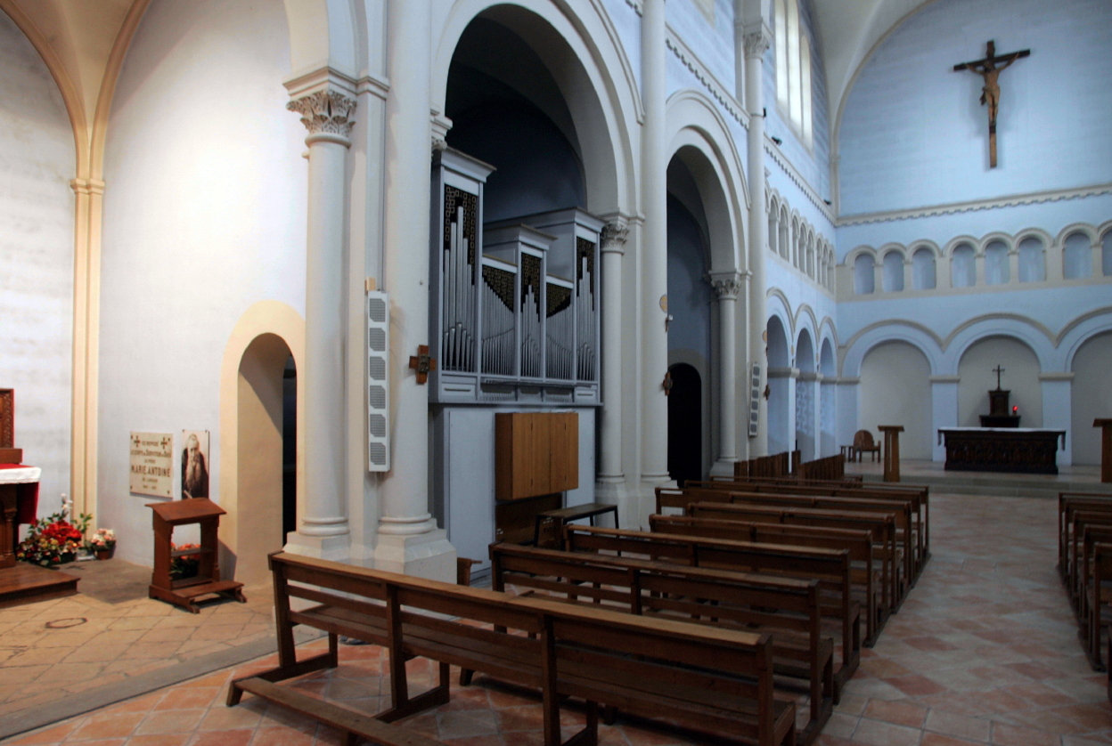 interieur-chapelle2.jpg